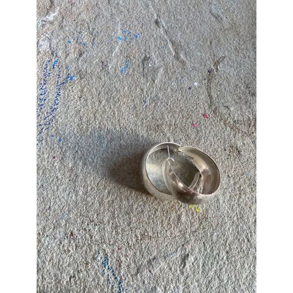 Vintage Hoop Earrings Hoops Wide Silver Tone Chunky - Picture 7 of 11